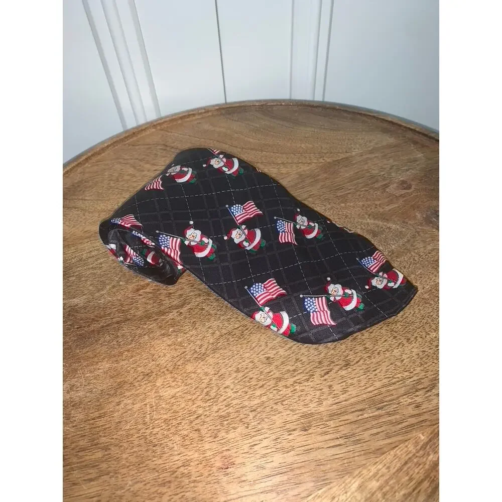 Holiday Traditions Men's Patriotic Santa Claus‎ Silk Necktie Christmas USA Flag